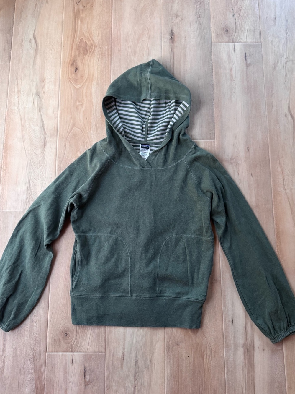 Patagonia Elysian Hoody Size Large - Picture 2 of 6